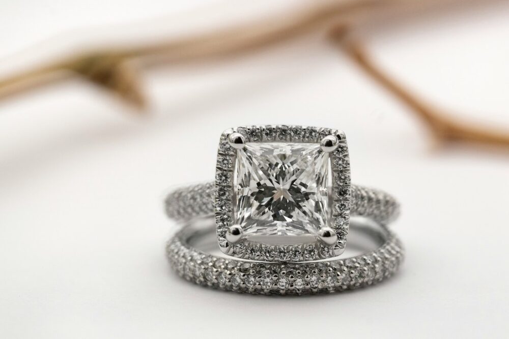 Diamond Image - Cushtion Engagement Ring And Band